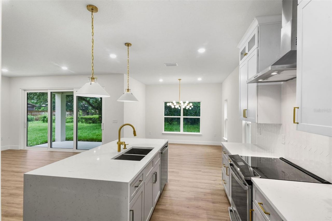 1030 Wilks Avenue, Orlando, FL 32809 Photo