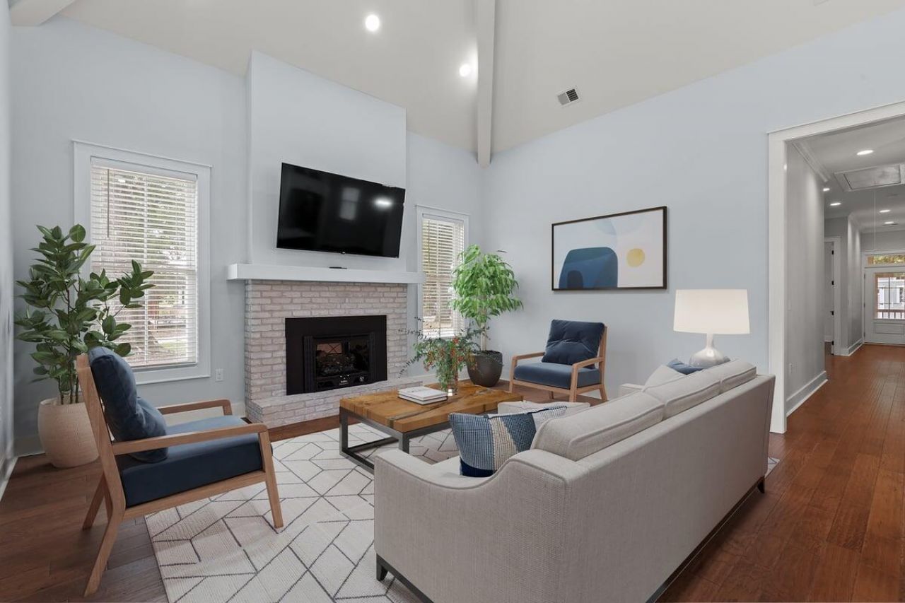 1812 Gordon Road Photo 10