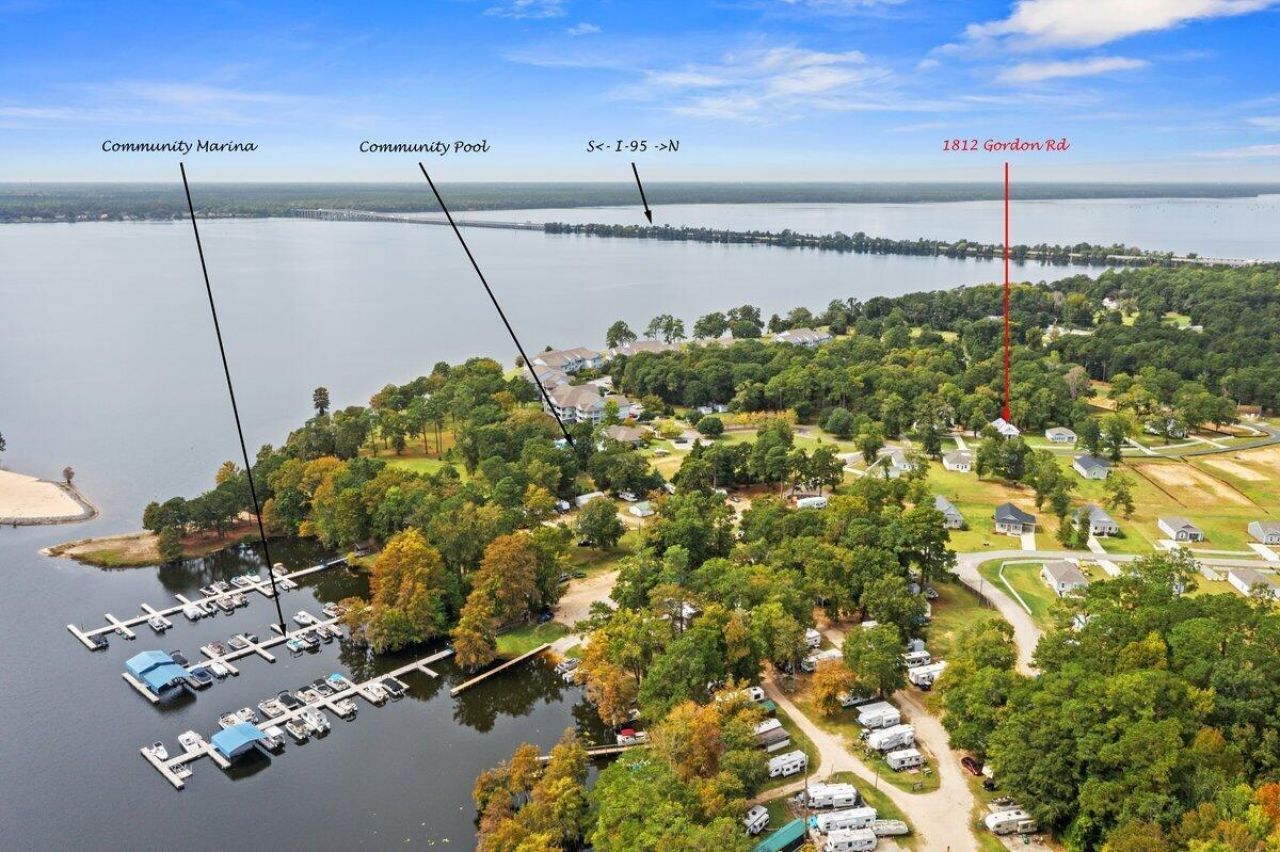 1812 Gordon Road Photo 35