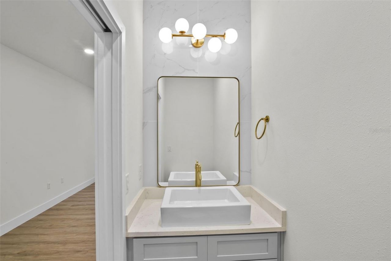 1028 Wilks Avenue, Orlando, FL 32809 Photo