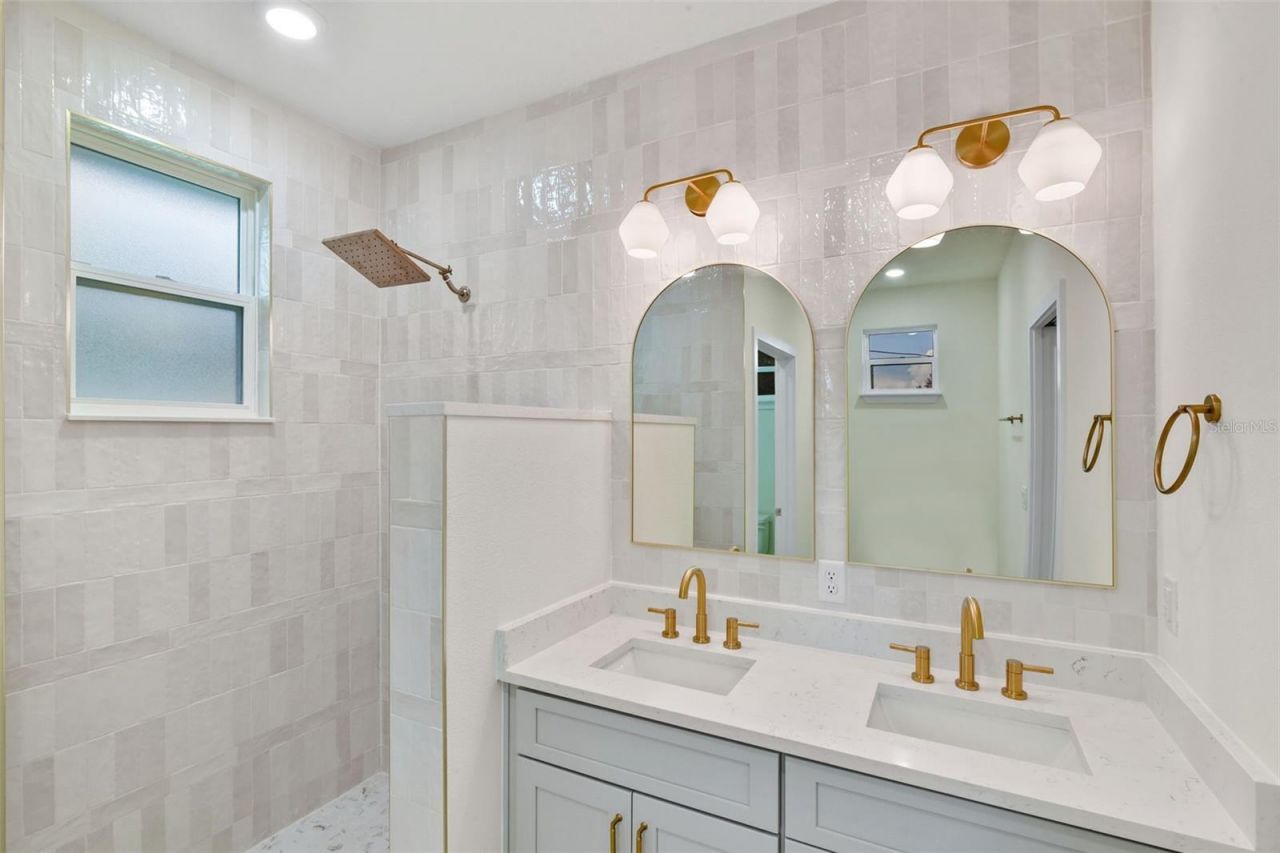 1028 Wilks Avenue, Orlando, FL 32809 Photo