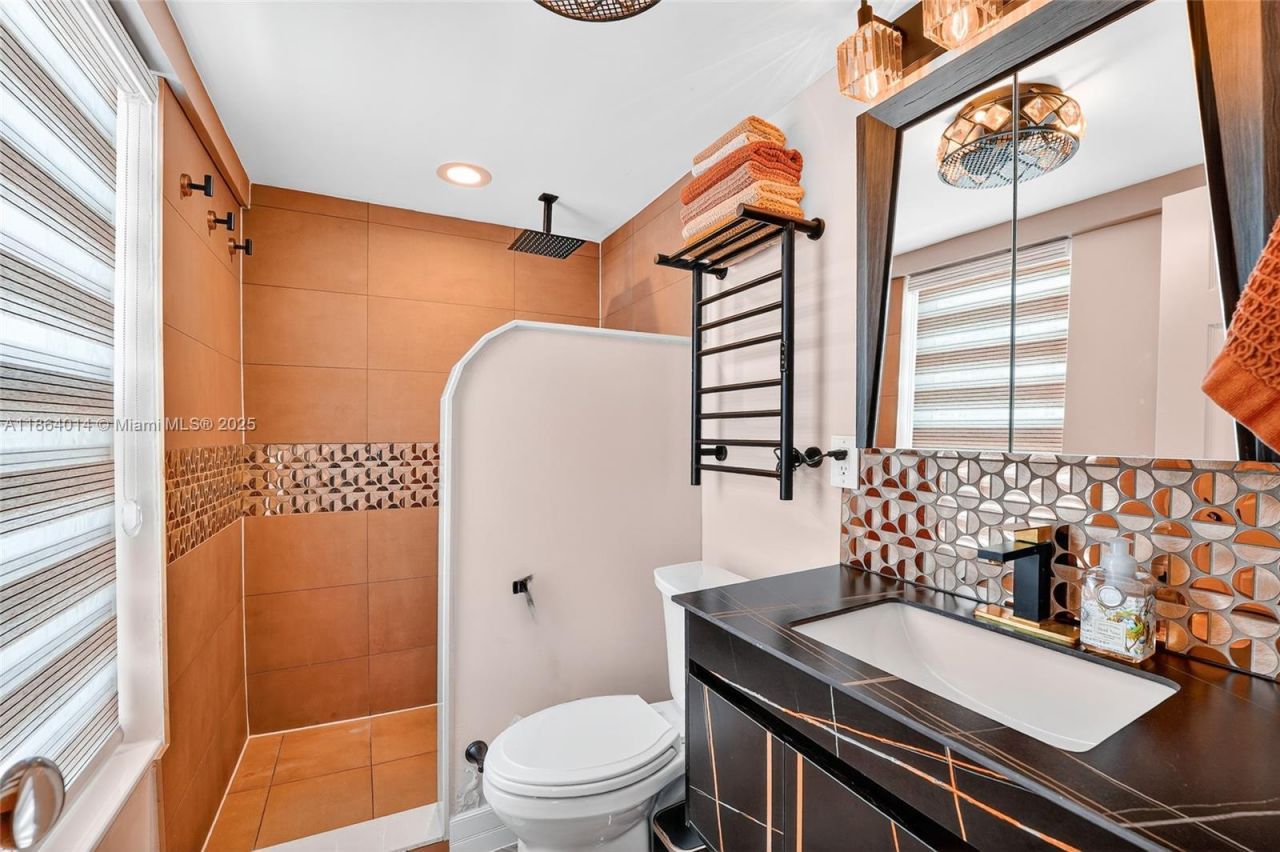 1455 West Ave, Unit 501, Miami Beach, FL 33139 Photo