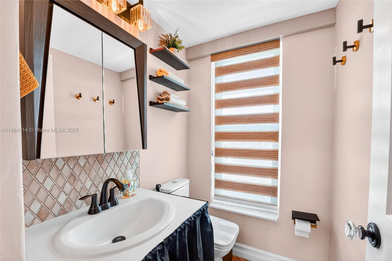 1455 West Ave, Unit 501, Miami Beach, FL 33139 Photo