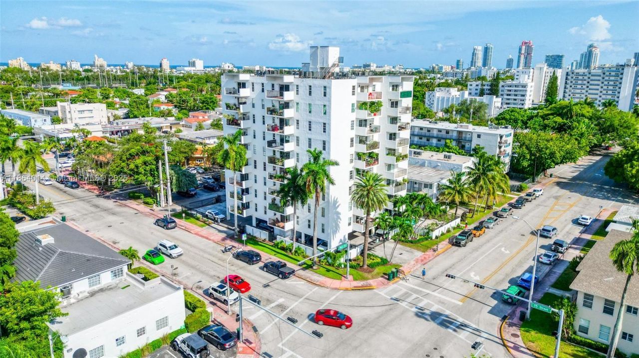 1455 West Ave, Unit 501, Miami Beach, FL 33139 Photo