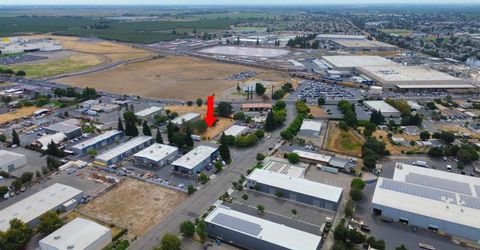 Shepard Ct, Oakdale, CA 95361 Photo