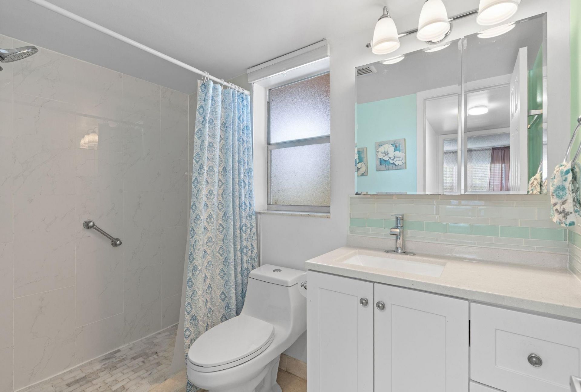 9660 Sunrise Lakes Boulevard, Unit 208, Sunrise, FL 33322 Photo