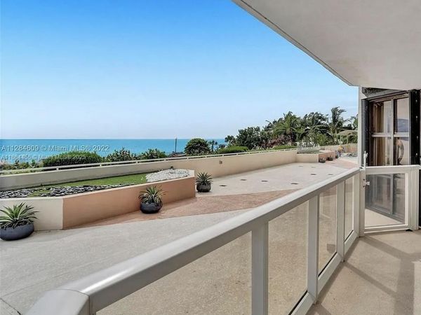 6423 E Collins Ave, Unit 206, Miami Beach, FL 33141