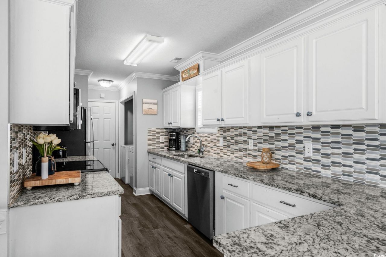 6001 - 1028 S Kings Hwy. Photo 10