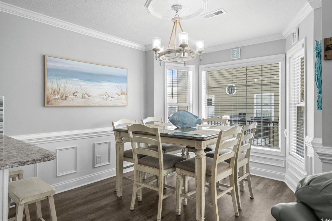 6001 - 1028 S Kings Hwy. Photo 16