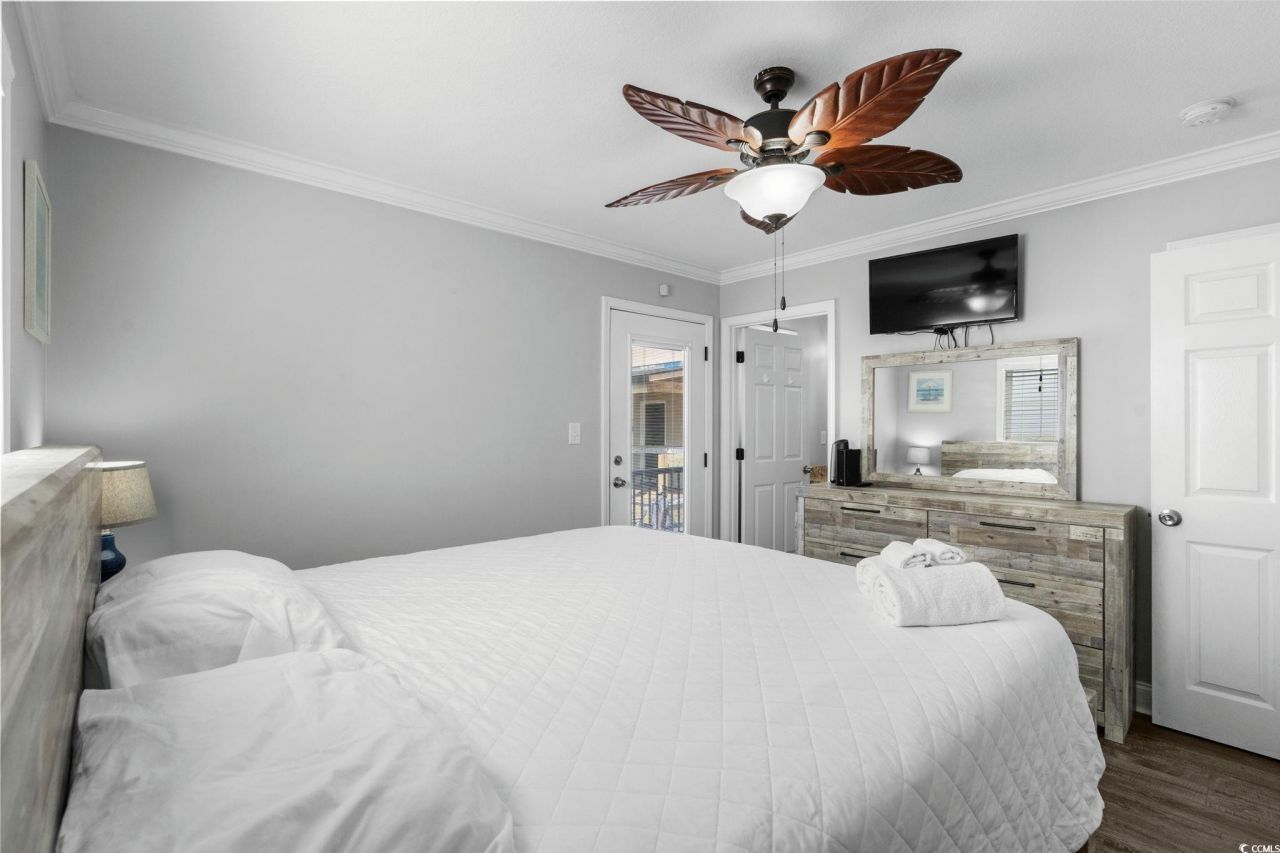 6001 - 1028 S Kings Hwy. Photo 20