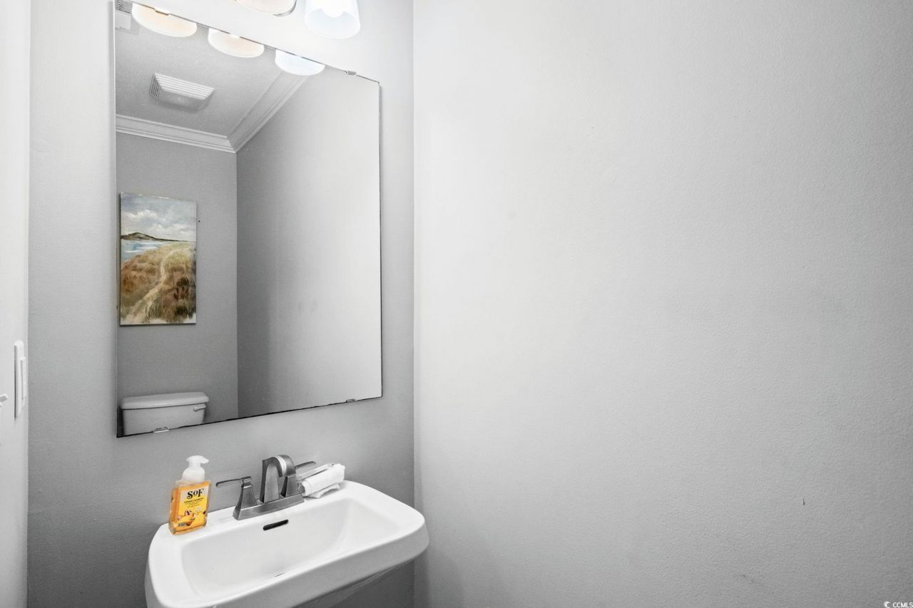 6001 - 1028 S Kings Hwy. Photo 31