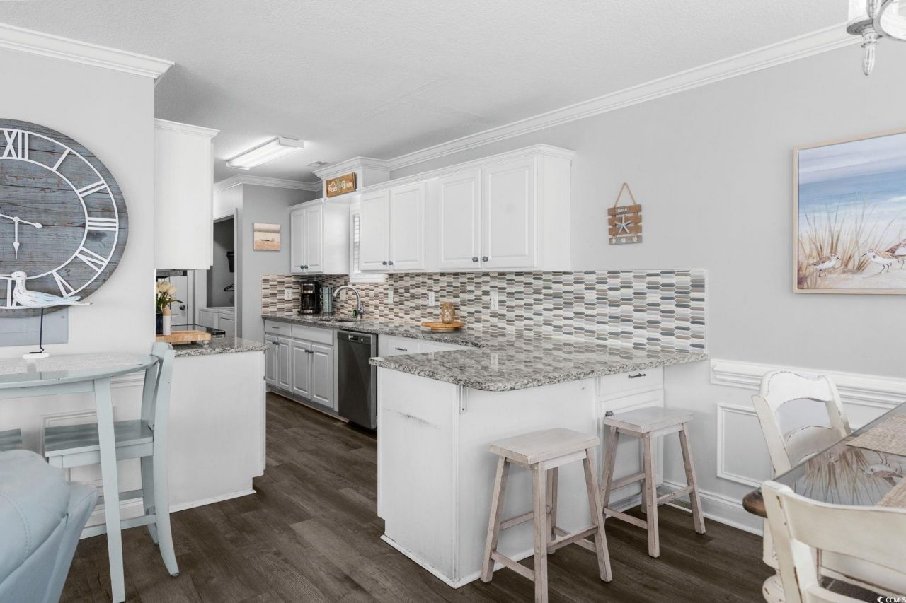 6001 - 1028 S Kings Hwy. Photo 9