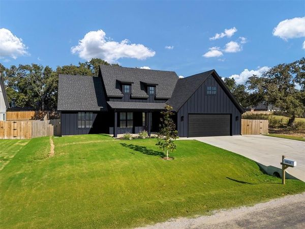 2029 Rattler Way, Tolar, TX 76476