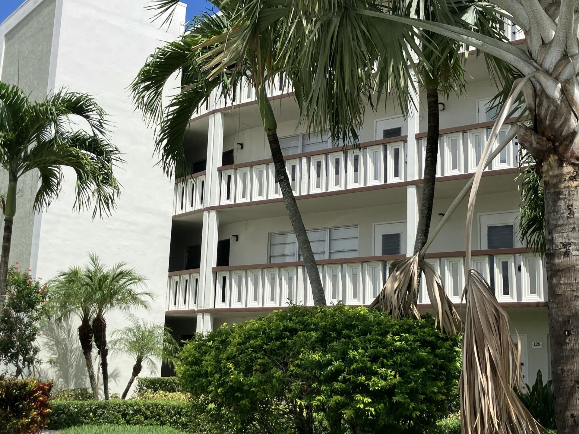 130 Southampton B, West Palm Beach, FL 33417 Photo