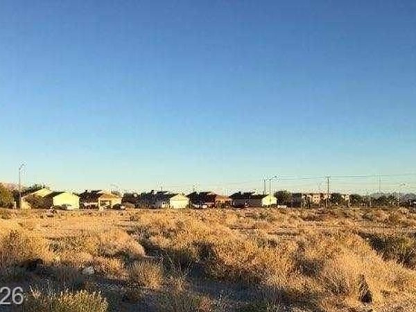 00 West, North Las Vegas, NV 89032