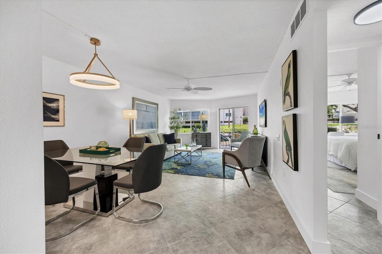 1350 N Portofino Drive, Unit 107, Sarasota, FL 34242 Photo