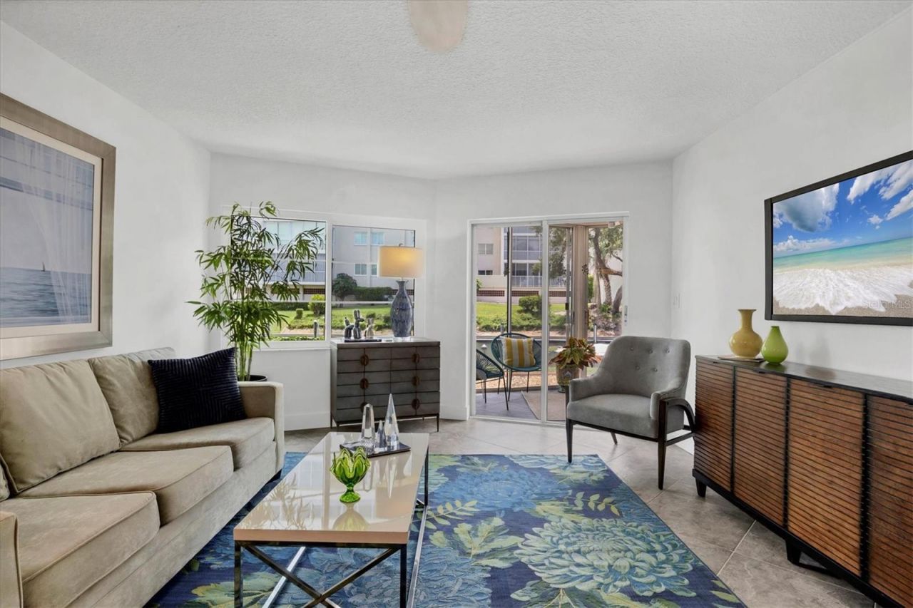 1350 N Portofino Drive, Unit 107, Sarasota, FL 34242 Photo