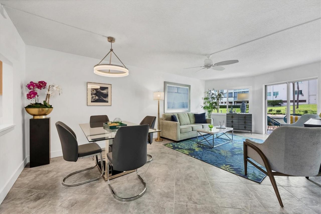1350 N Portofino Drive, Unit 107, Sarasota, FL 34242 Photo
