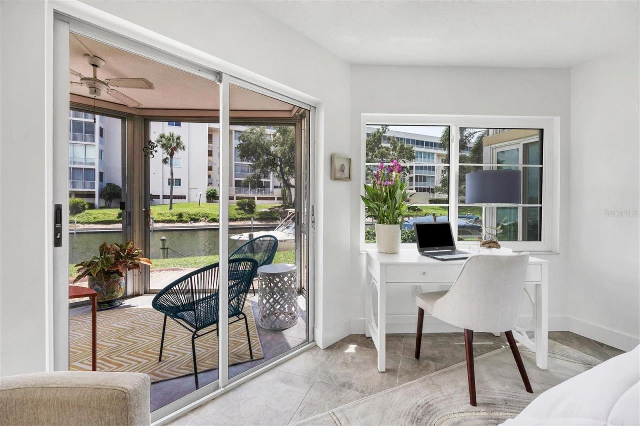 1350 N Portofino Drive, Unit 107, Sarasota, FL 34242 Photo