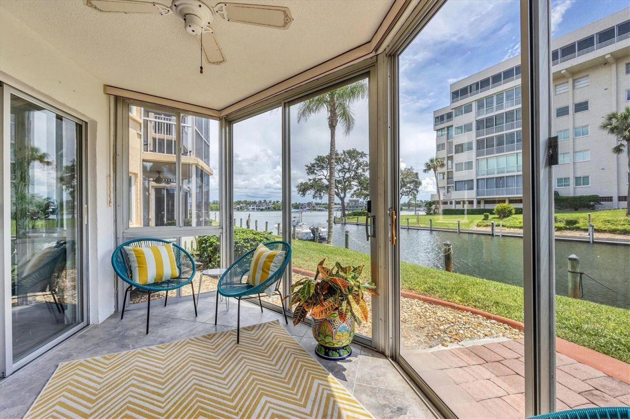 1350 N Portofino Drive, Unit 107, Sarasota, FL 34242 Photo