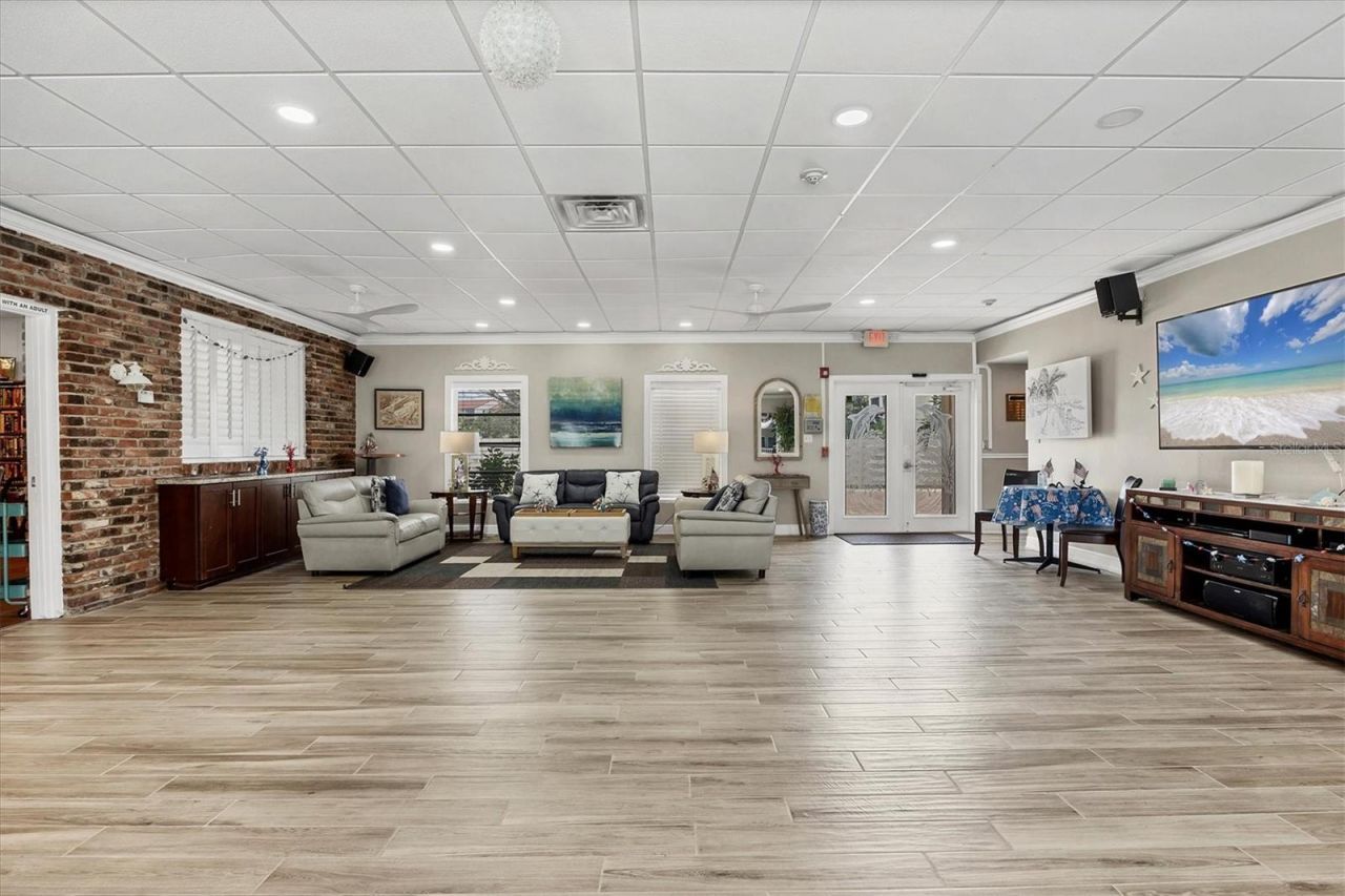 1350 N Portofino Drive, Unit 107, Sarasota, FL 34242 Photo