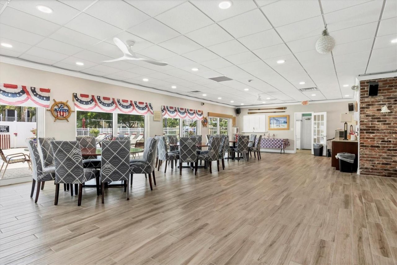 1350 N Portofino Drive, Unit 107, Sarasota, FL 34242 Photo