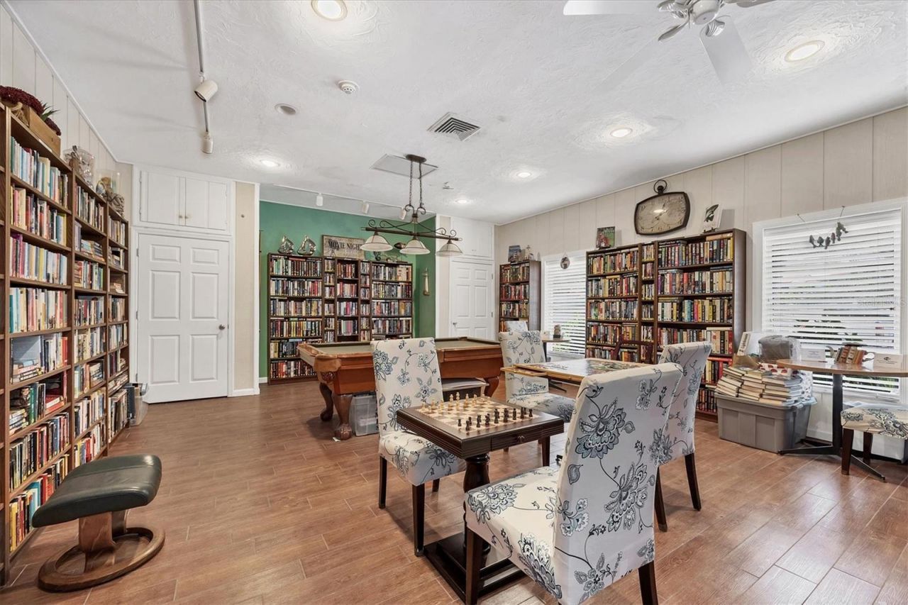 1350 N Portofino Drive, Unit 107, Sarasota, FL 34242 Photo