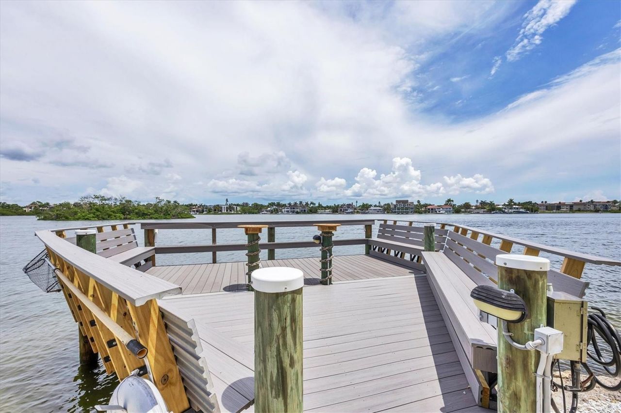 1350 N Portofino Drive, Unit 107, Sarasota, FL 34242 Photo