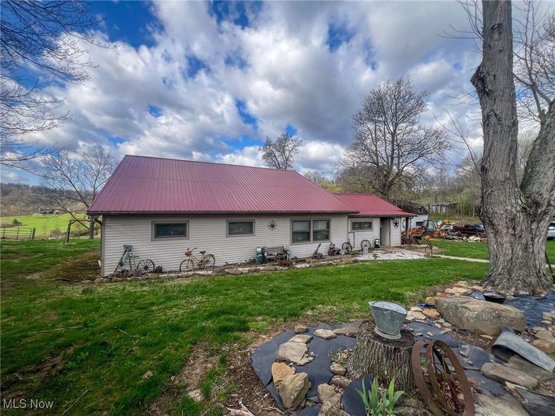 75940 Smyrna Rd, Freeport, OH 43973 Photo 3