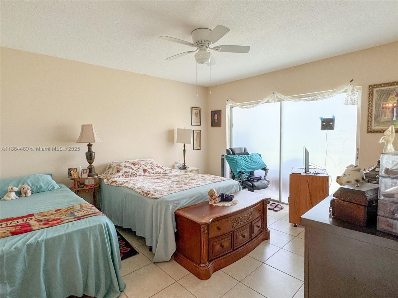 2300 Park Ln, Unit 105, Hollywood, FL 33021 Photo