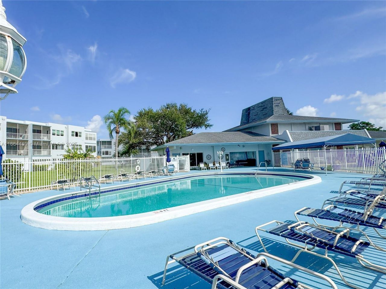 2300 Park Ln, Unit 105, Hollywood, FL 33021 Photo