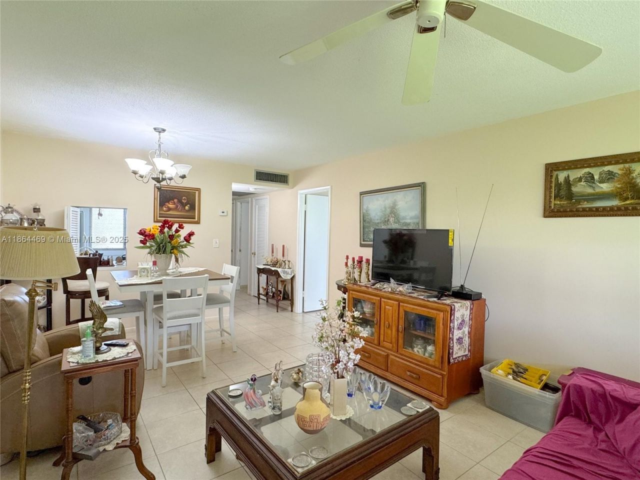 2300 Park Ln, Unit 105, Hollywood, FL 33021 Photo
