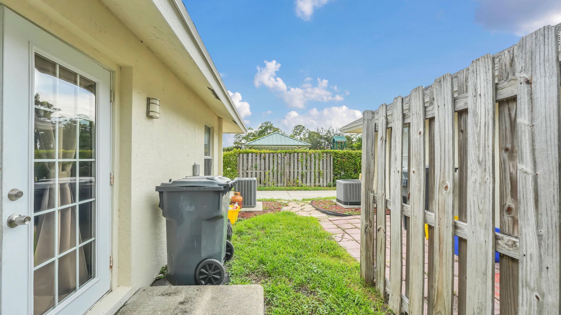 14010 Veronica Court, Wellington, FL 33414 Photo