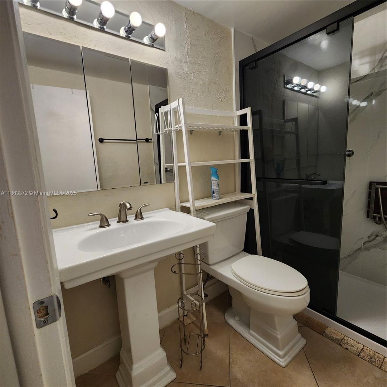 2170 NE 51st Ct, Unit C3, Fort Lauderdale, FL 33308 Photo