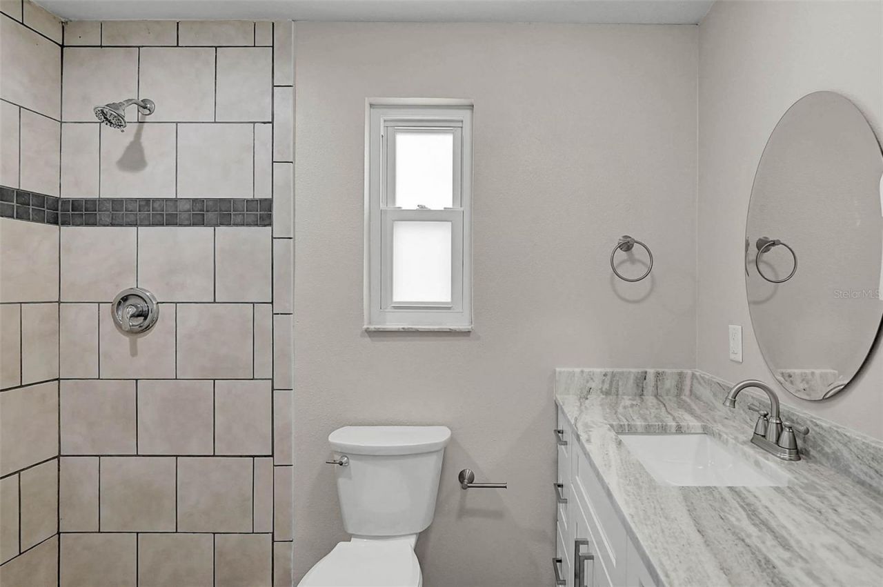 102 20th Street Ne, Bradenton, FL 34208 Photo