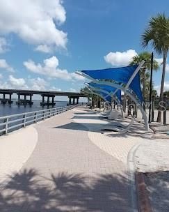 102 20th Street Ne, Bradenton, FL 34208 Photo