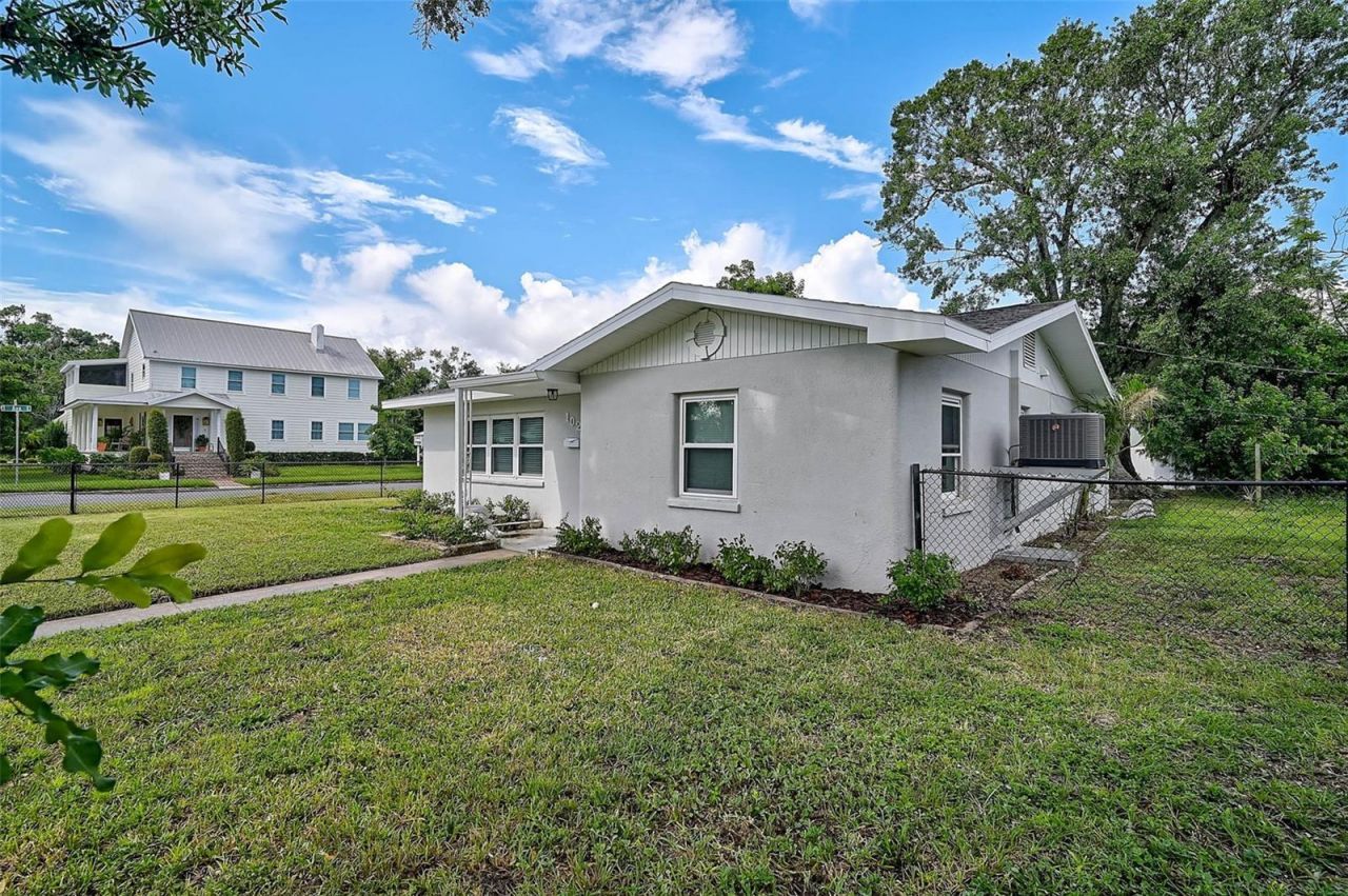 102 20th Street Ne, Bradenton, FL 34208 Photo