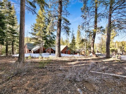 12800 Zurich Place, Truckee, CA 96161 Photo