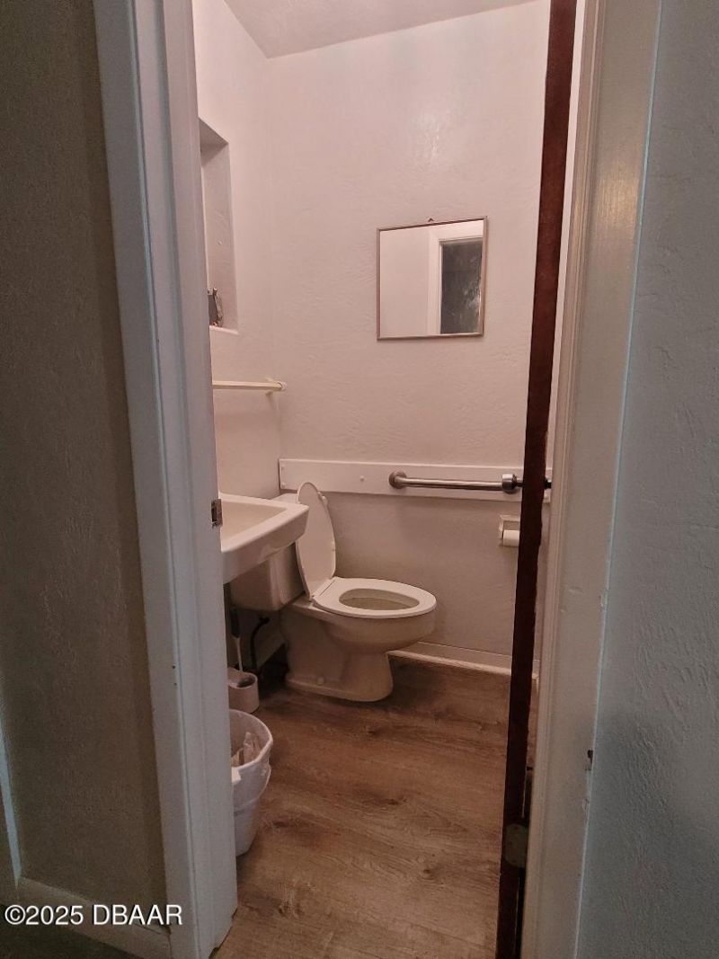 1108 N Dixie, New Smyrna Beach, FL 32168 Photo