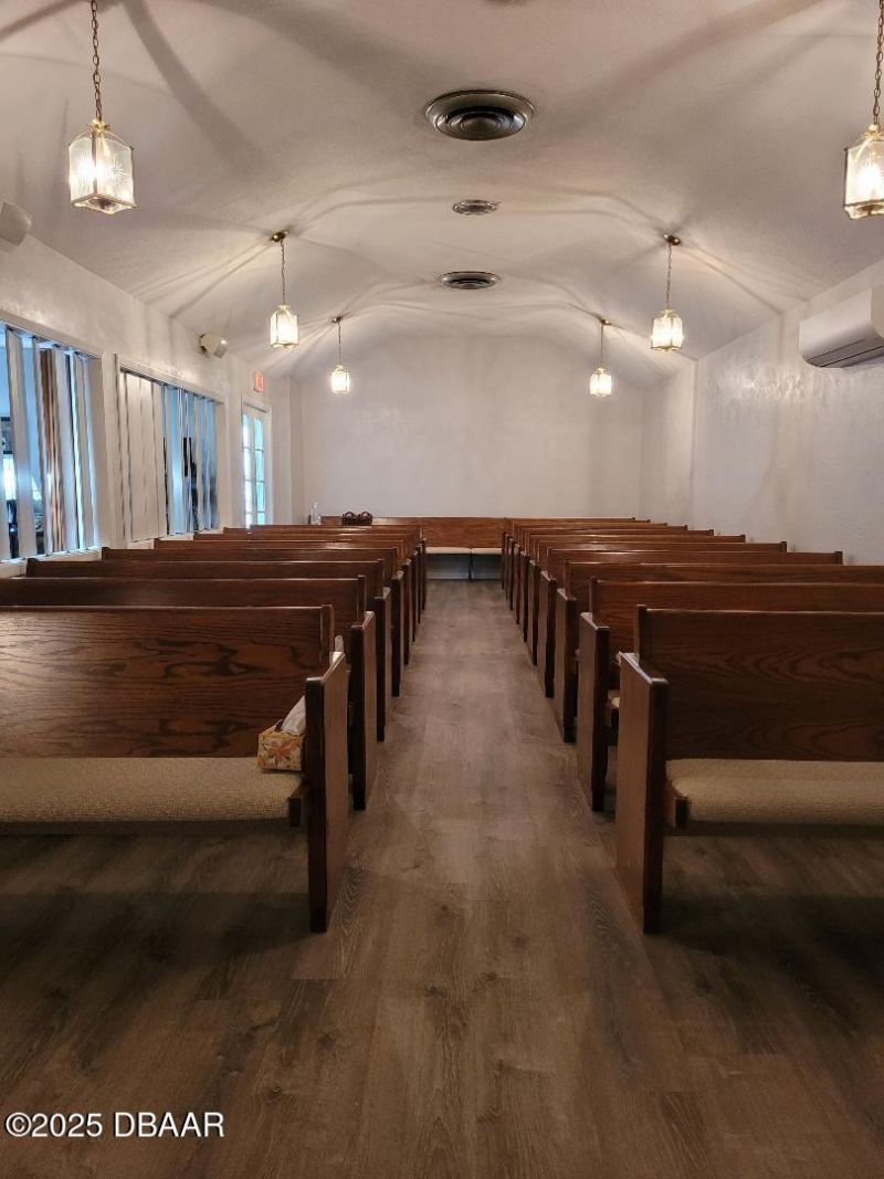 1108 N Dixie, New Smyrna Beach, FL 32168 Photo