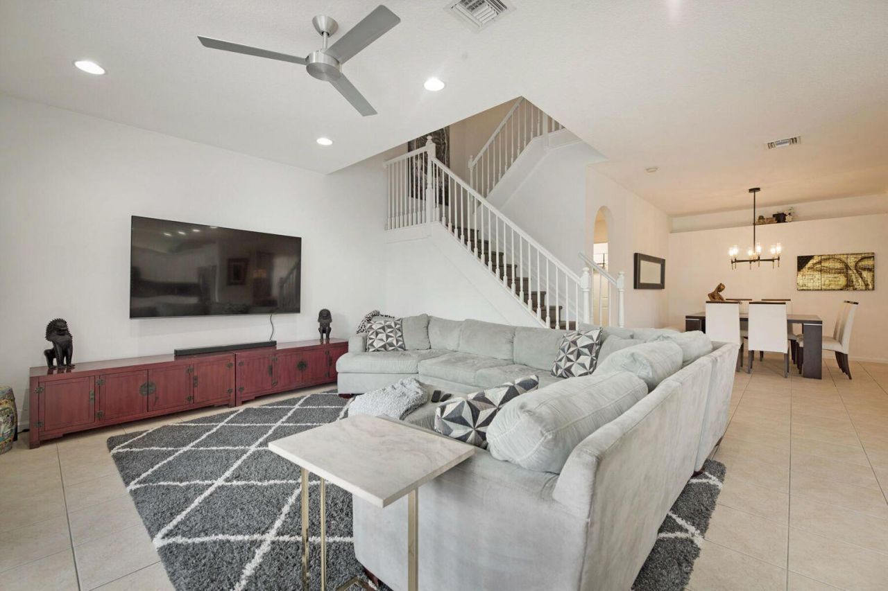 9061 Dupont Place, Wellington, FL 33414 Photo