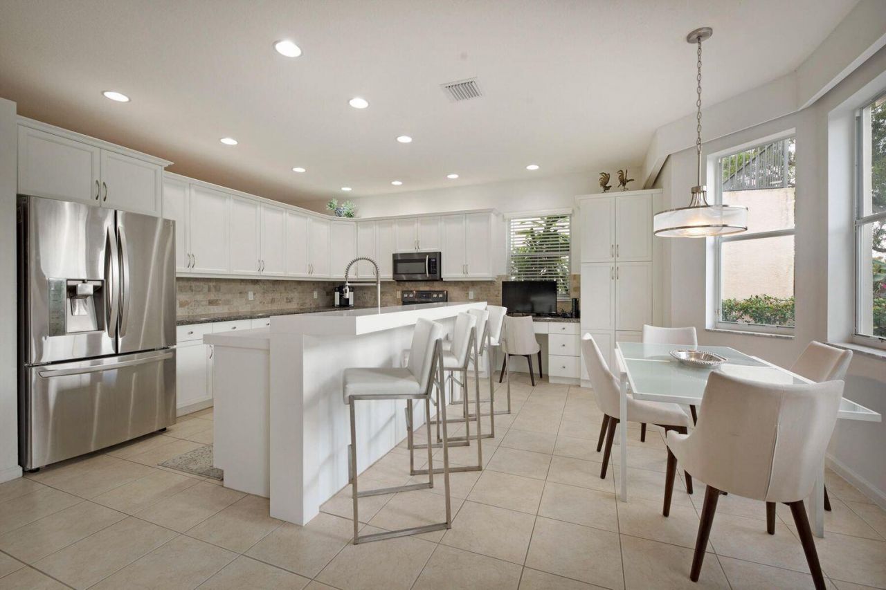 9061 Dupont Place, Wellington, FL 33414 Photo