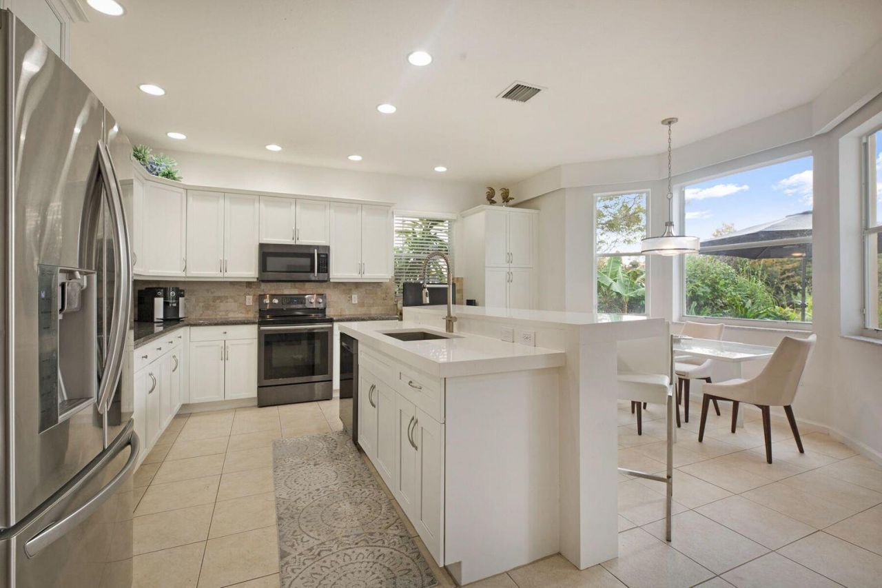 9061 Dupont Place, Wellington, FL 33414 Photo