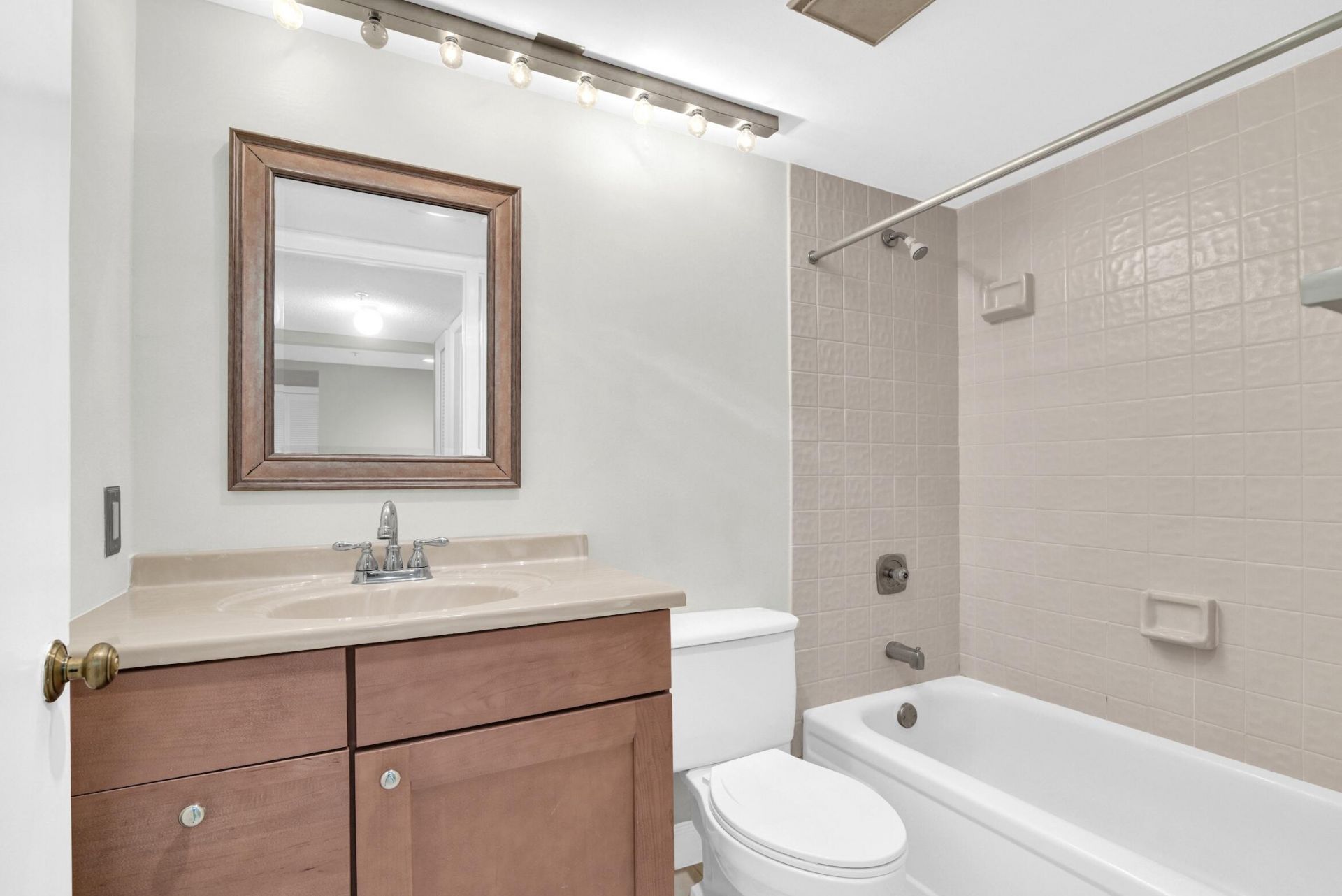 6620 Boca Del Mar Drive, Unit 105, Boca Raton, FL 33433 Photo