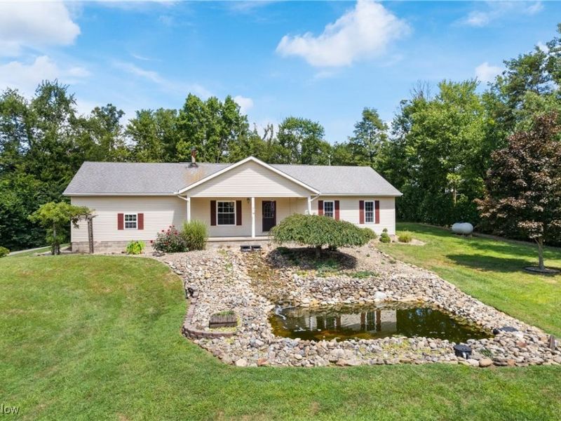 9375 Ridge Road SE, Uhrichsville, OH 44683 Photo 1