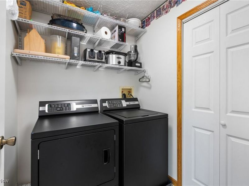 9375 Ridge Road SE, Uhrichsville, OH 44683 Photo 18