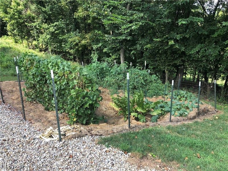 9375 Ridge Road SE, Uhrichsville, OH 44683 Photo 43