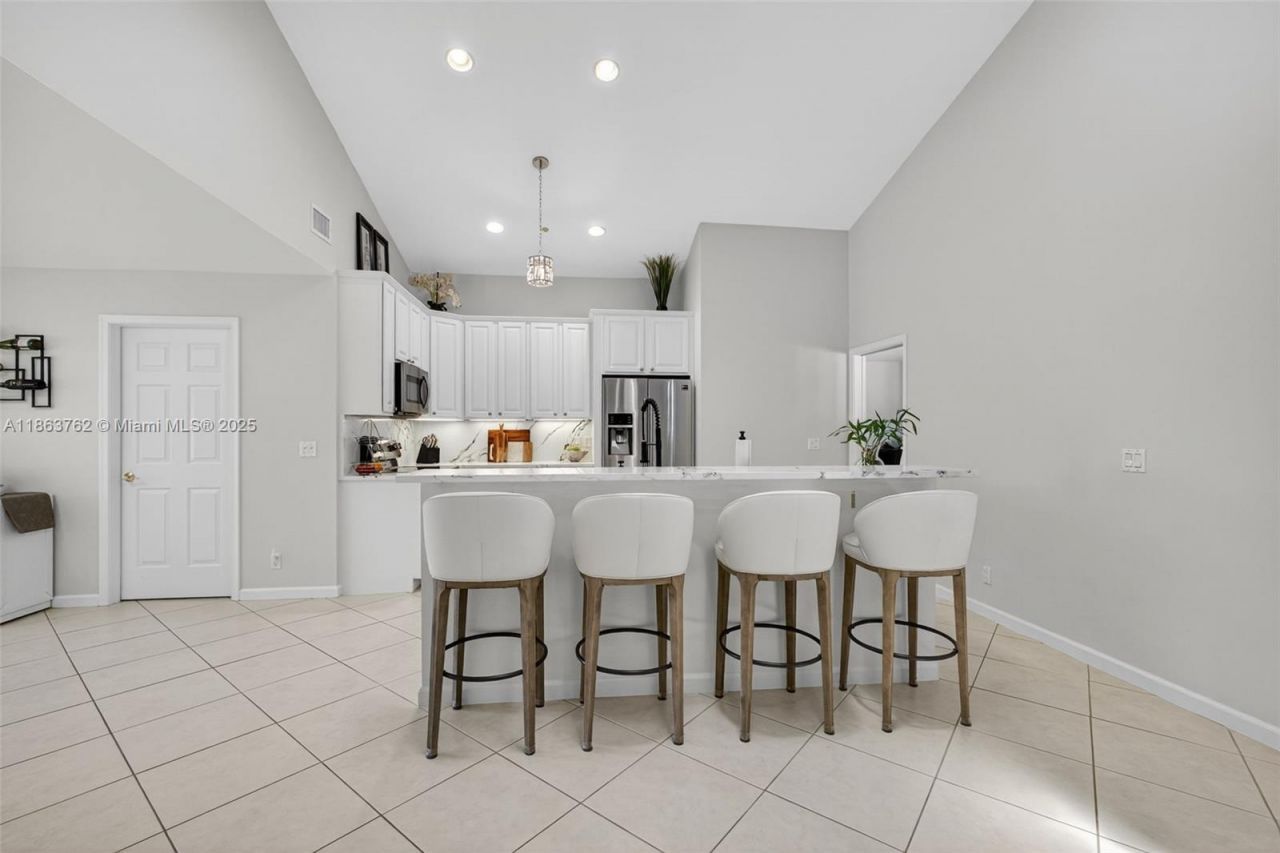 15 W Balfour Rd, Palm Beach Gardens, FL 33418 Photo