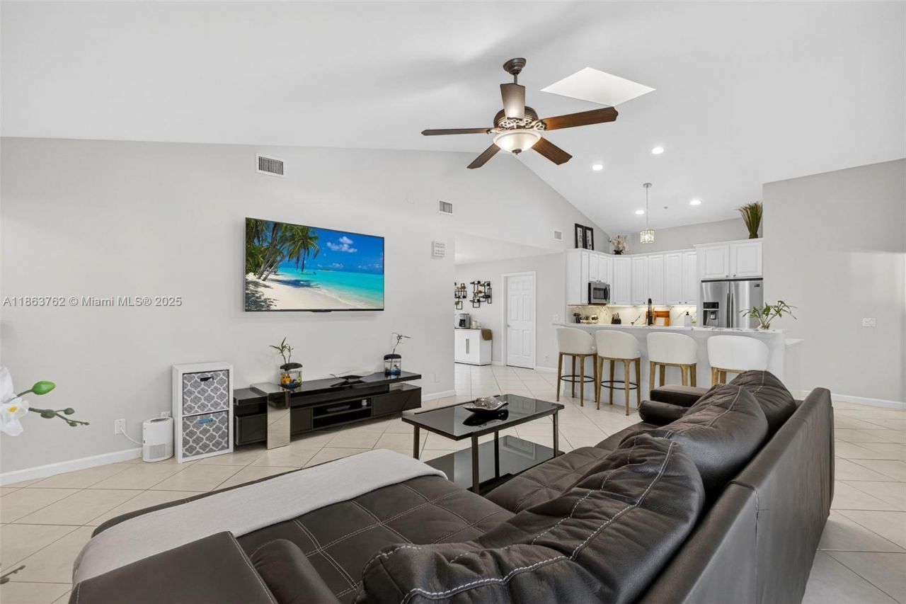 15 W Balfour Rd, Palm Beach Gardens, FL 33418 Photo