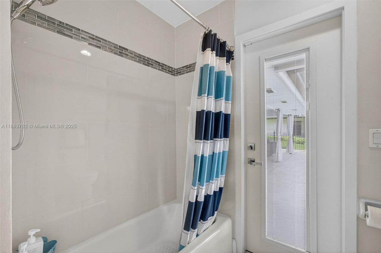 15 W Balfour Rd, Palm Beach Gardens, FL 33418 Photo